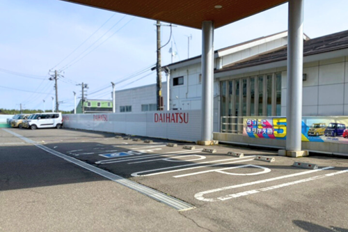 ダイハツ青山駐車場